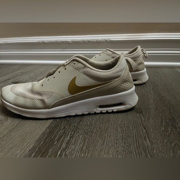 Nike Air Max Thea - Picture 1 of 6